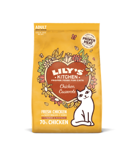 Lily's Kitchen Chicken Casserole Dry Food for Cats (800g)