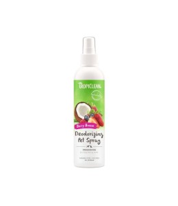 TropiClean Berry Breeze Deodorizing Spray for Pets, 8oz