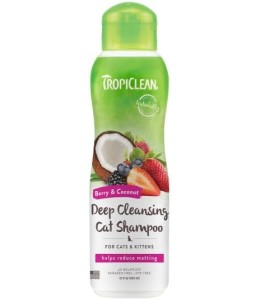 TropiClean Berry & Coconut Deep Cleansing Shampoo for Cats and Kittens, 12oz