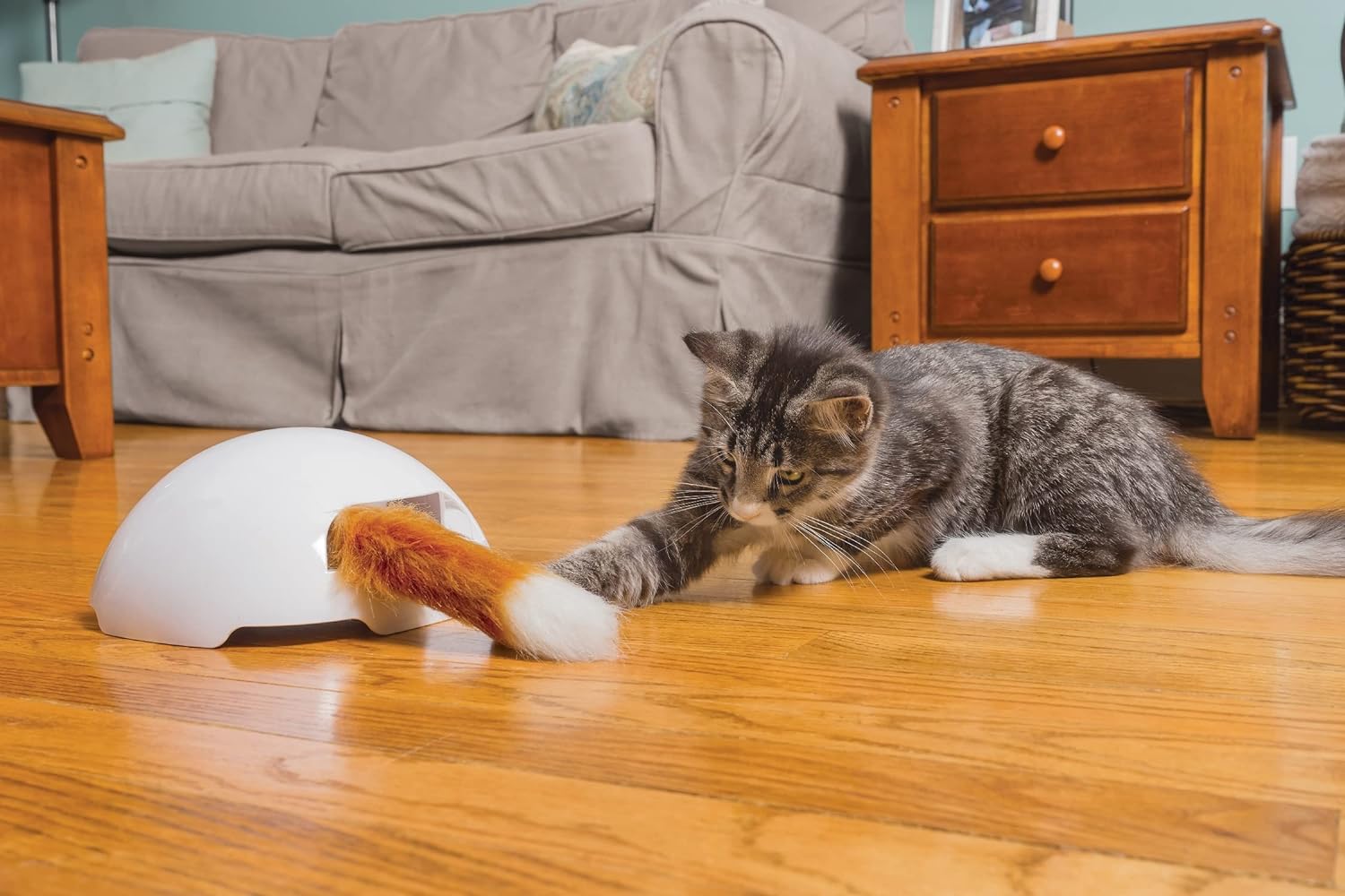 Petsafe FroliCat Fox Den Automatic Interactive Cat Teaser Toy