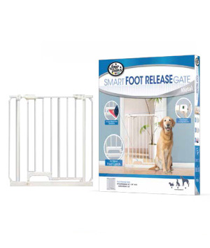 Four Paws Foot Release Metal Gate 30-34 andW x 32 and H